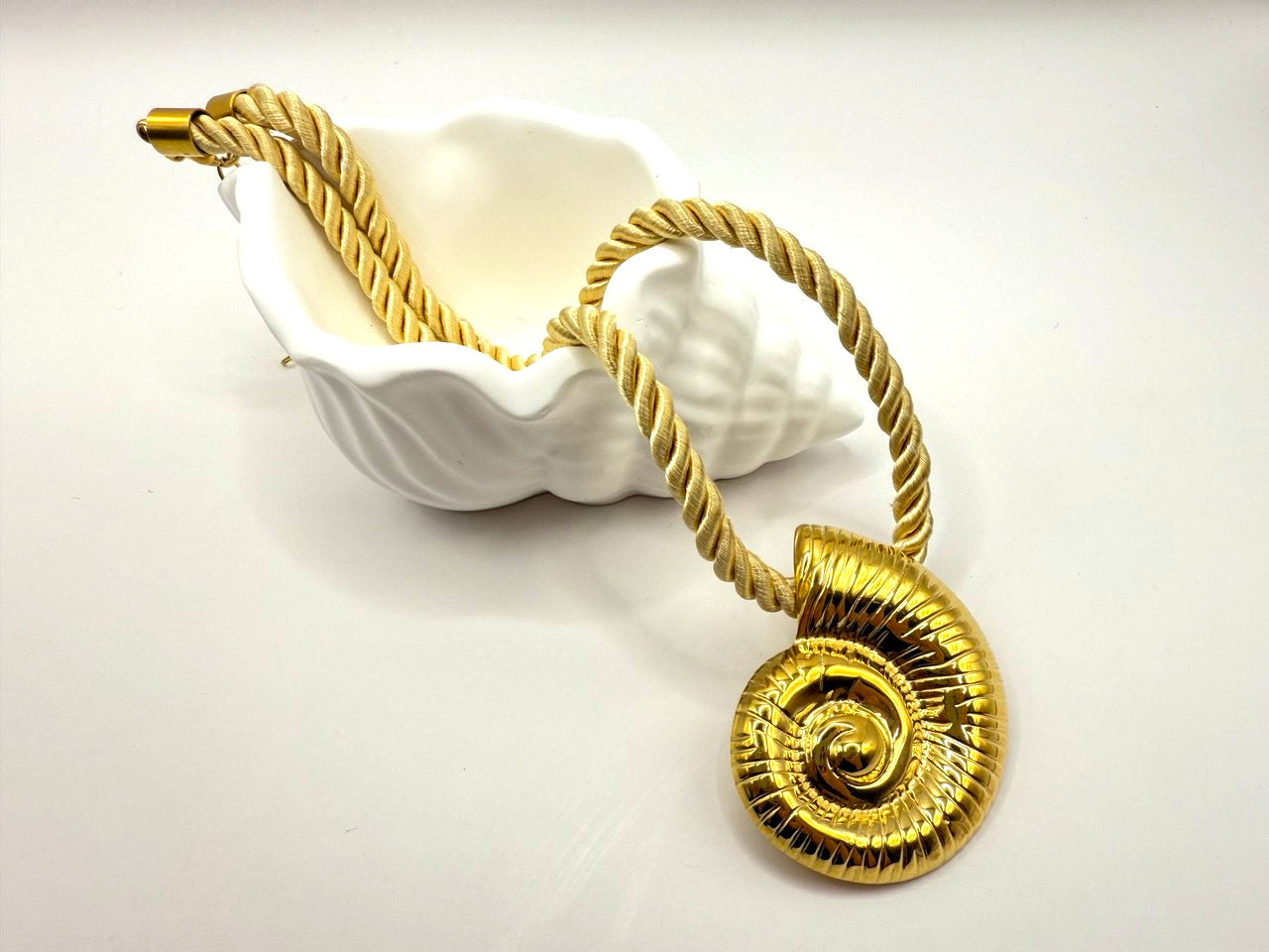 Collar Calypso